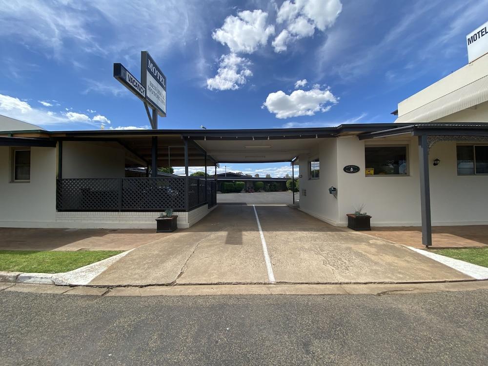 Ben Hall Motor Inn Forbes Exterior photo